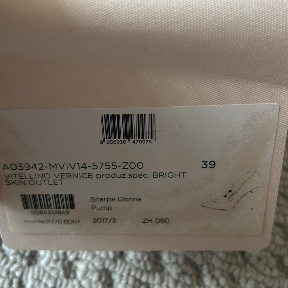 Brand new, never worn tan Sergio Rossi heels. - Picture 6 of 6